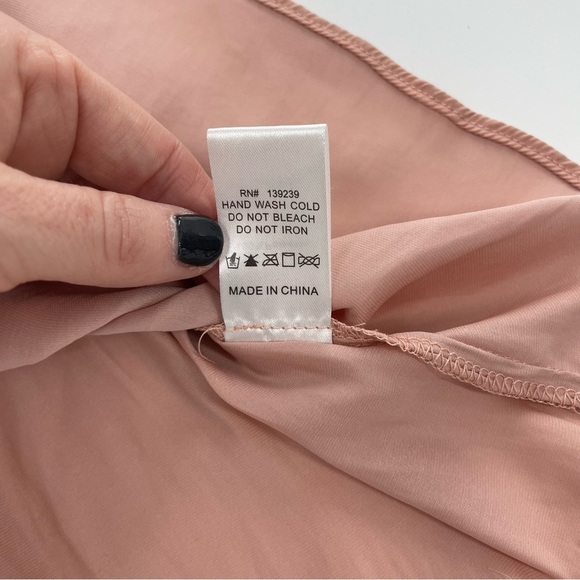 DO+BE‎ Off the Shoulder Ruffle Sleeveless Top in Dusty Rose Color NWT - Picture 6 of 8